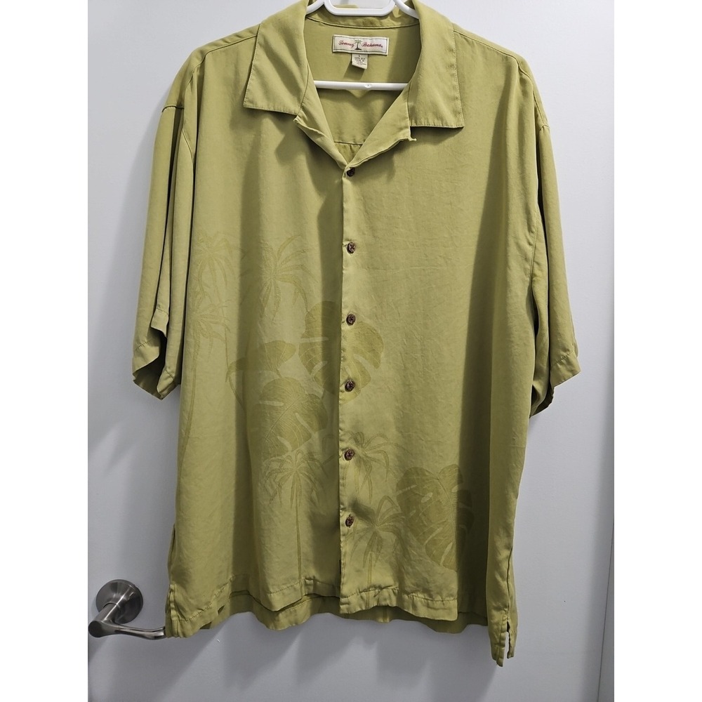 Tommy Bahama Shirt Mens L Green Hawaiian 100% Silk Camp‎ Short Sleeve Button Up